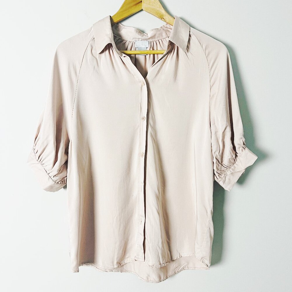 2/$30 Chicos Cold Shoulder Blush Pink Short Sleeve Button Down Top 1
